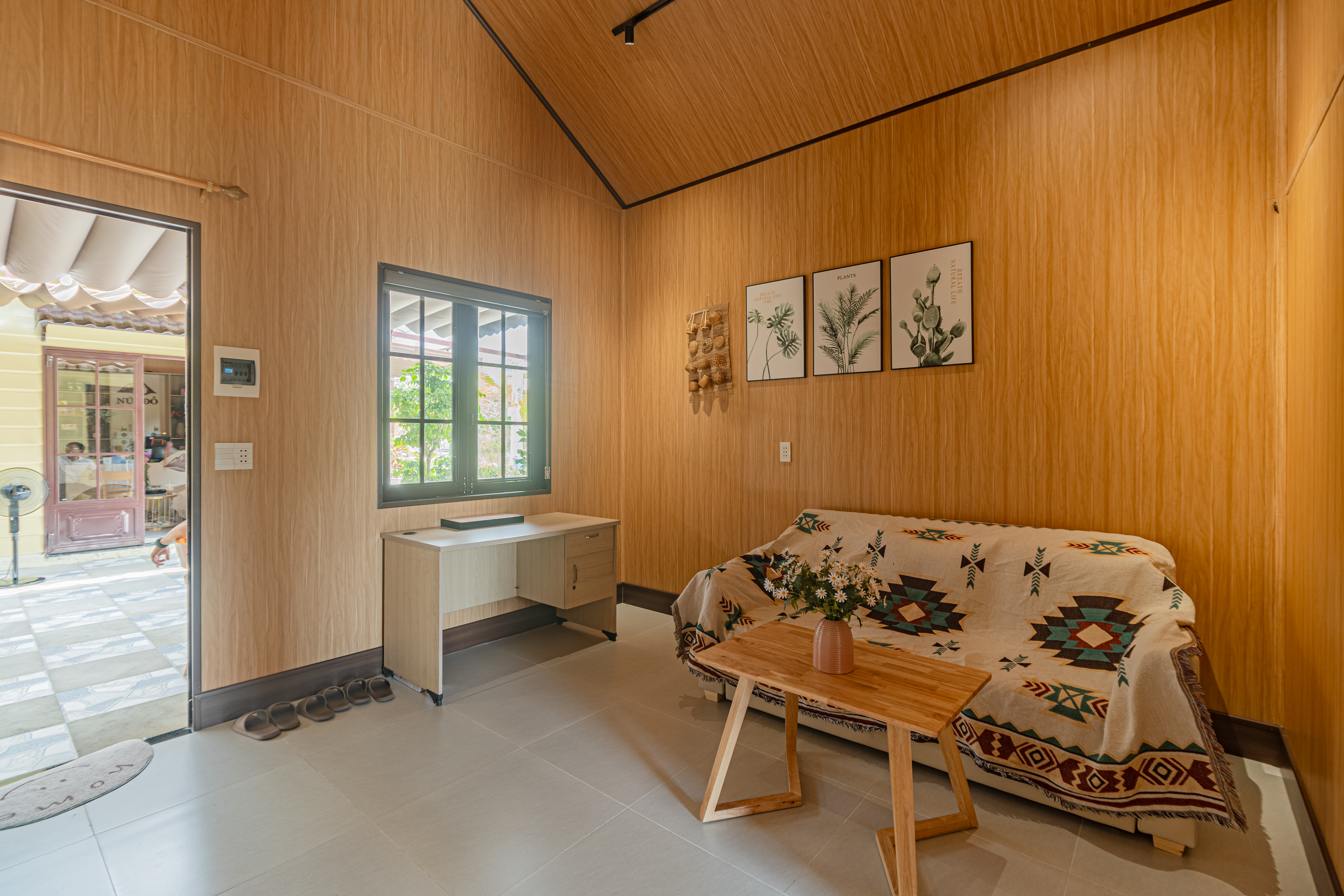 Garden Studio Interior 5
