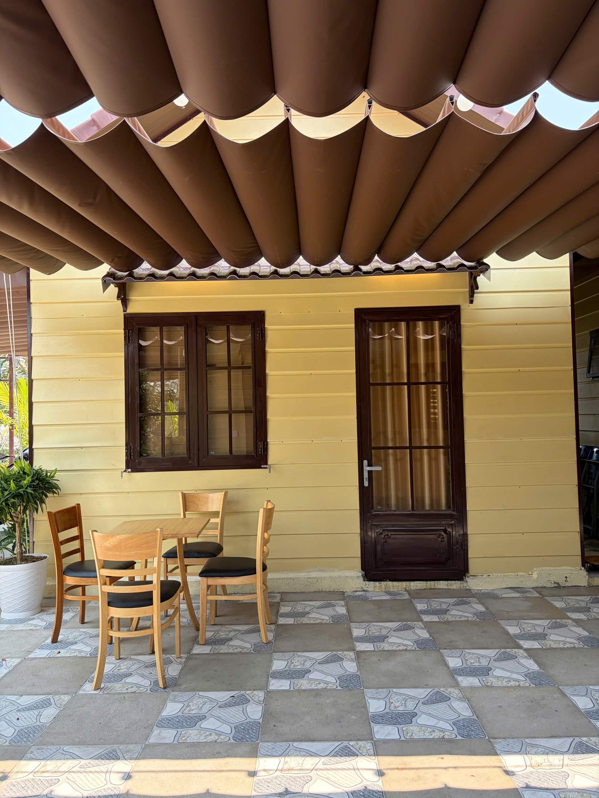 Garden Studio Interior 1